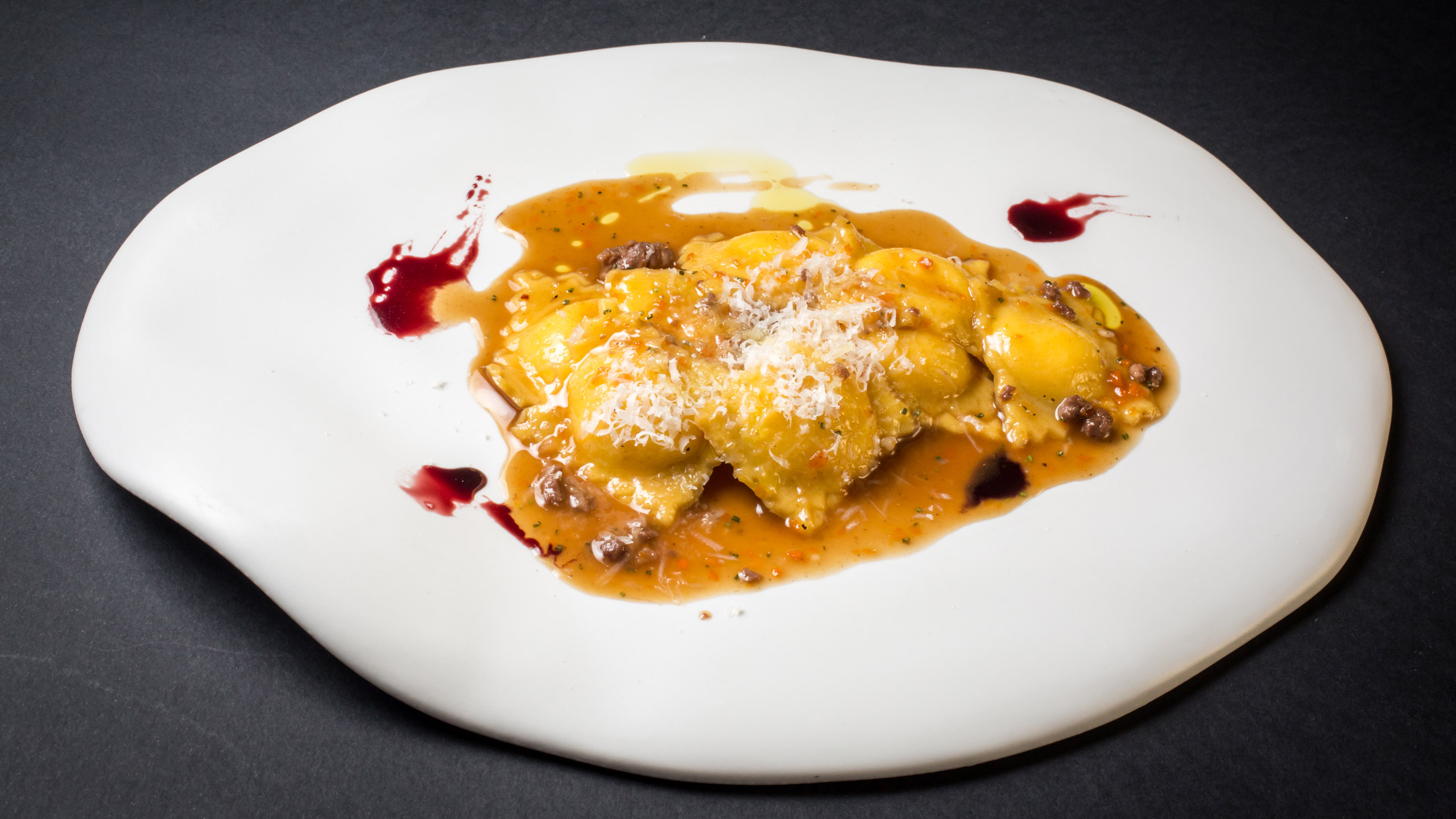 the-h-all-oro-experience-ravioli